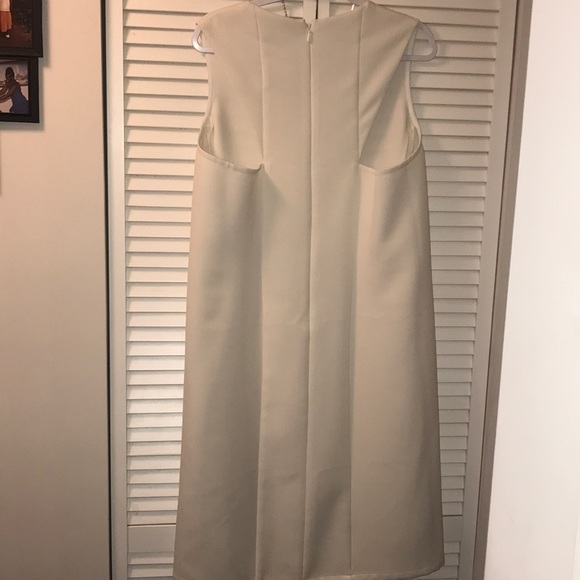 🔥Bcbgmaxazria stunning midi dress🔥 - Picture 4 of 5